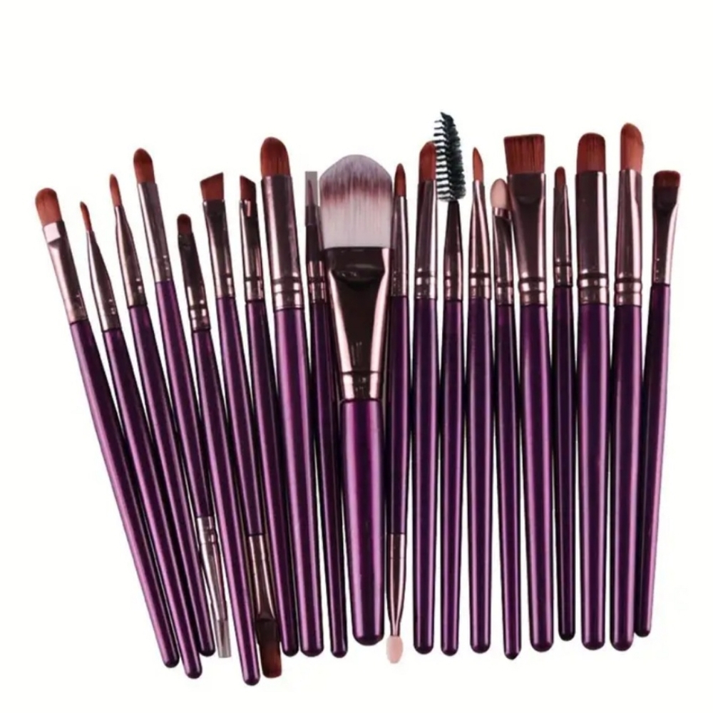 Electric Makeup Brush Cleaner Machine & Makeup Brush Bundle (New) - Picture 5 of 7